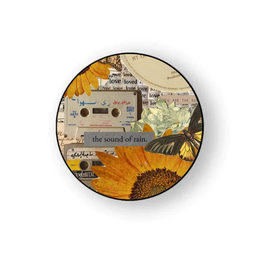 Retro Aesthetic Holder